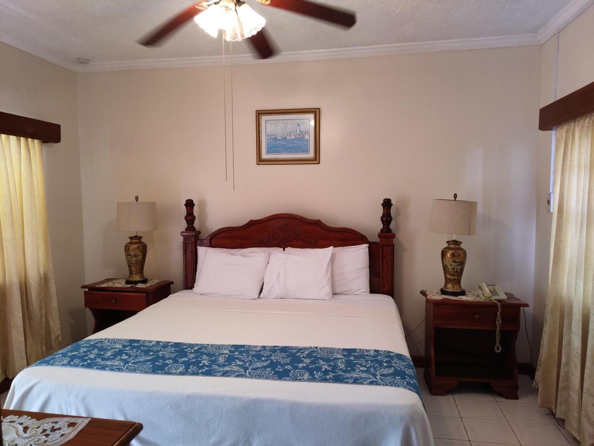 Rayon Hotel Negril Luaran gambar
