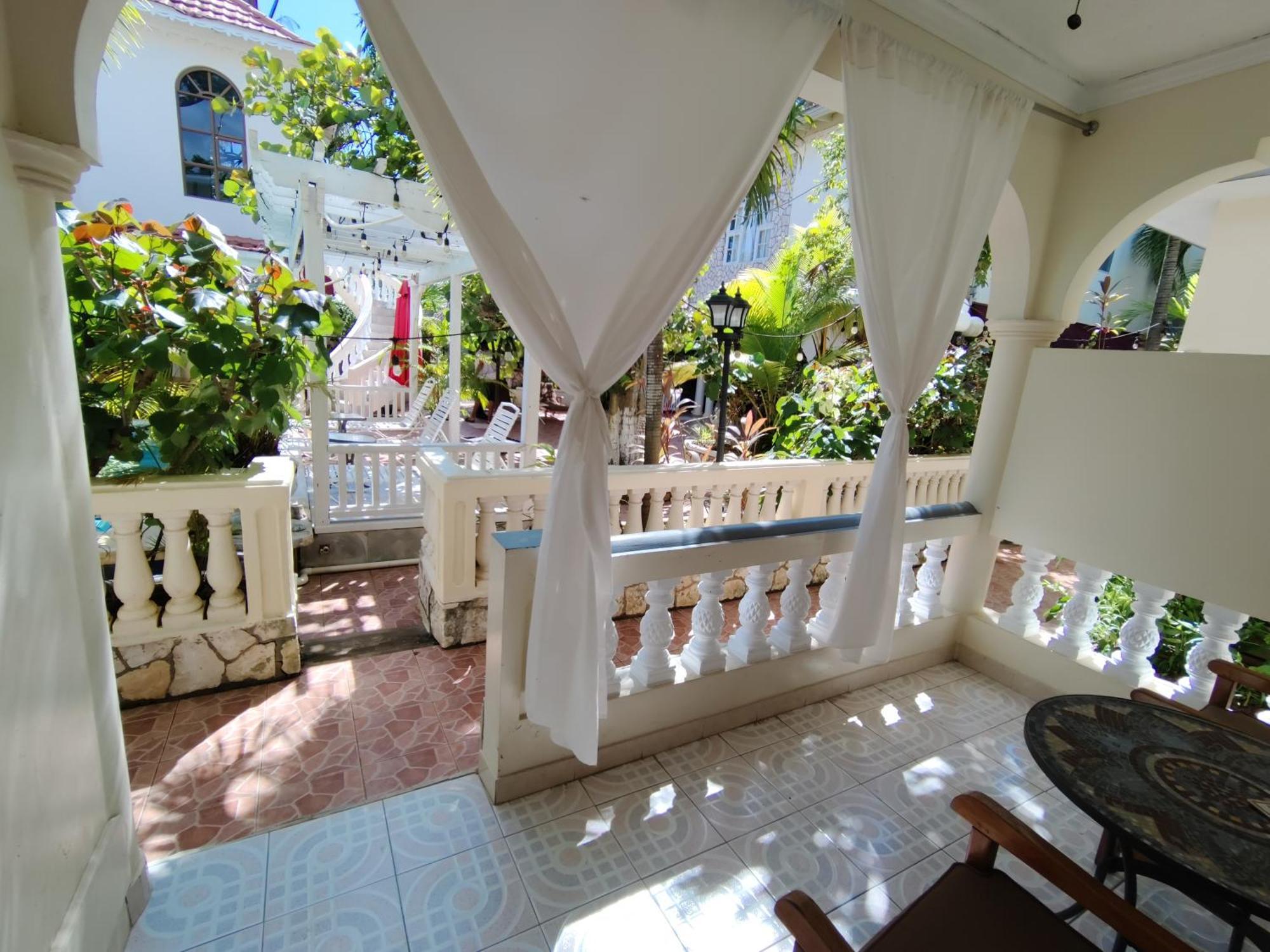 Rayon Hotel Negril Luaran gambar