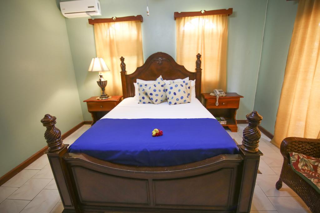 Rayon Hotel Negril Luaran gambar