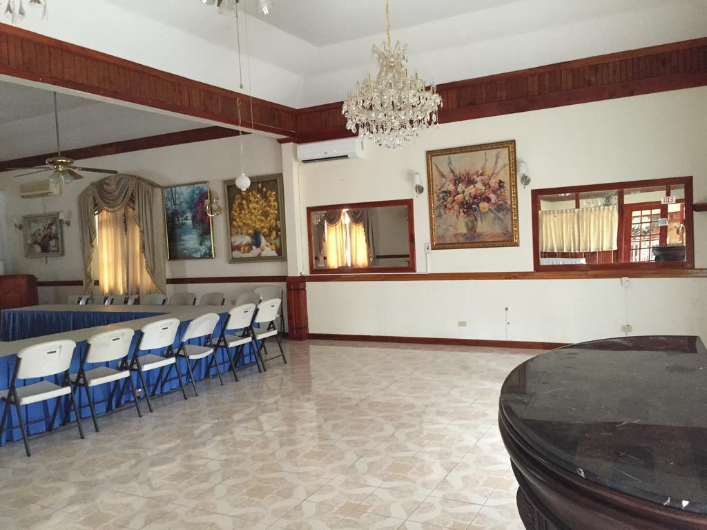 Rayon Hotel Negril Luaran gambar